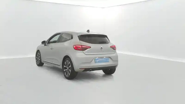 Renault Clio tce 90 — photo 12