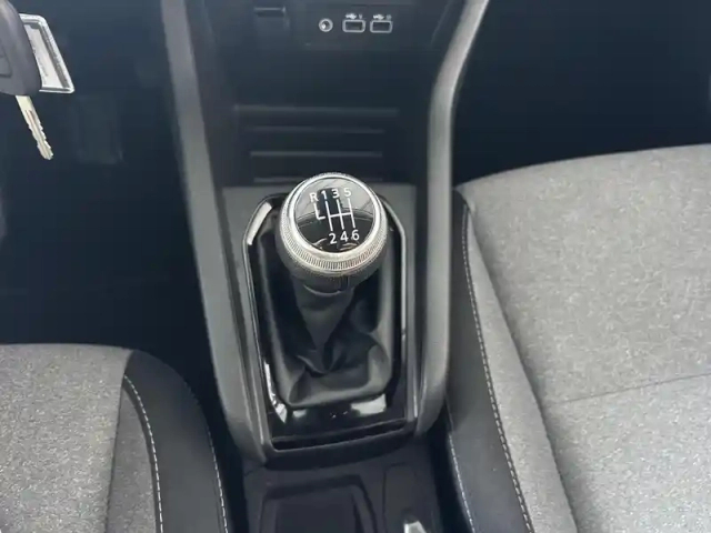 Renault Clio tce 90 ch gsr2 — photo 18