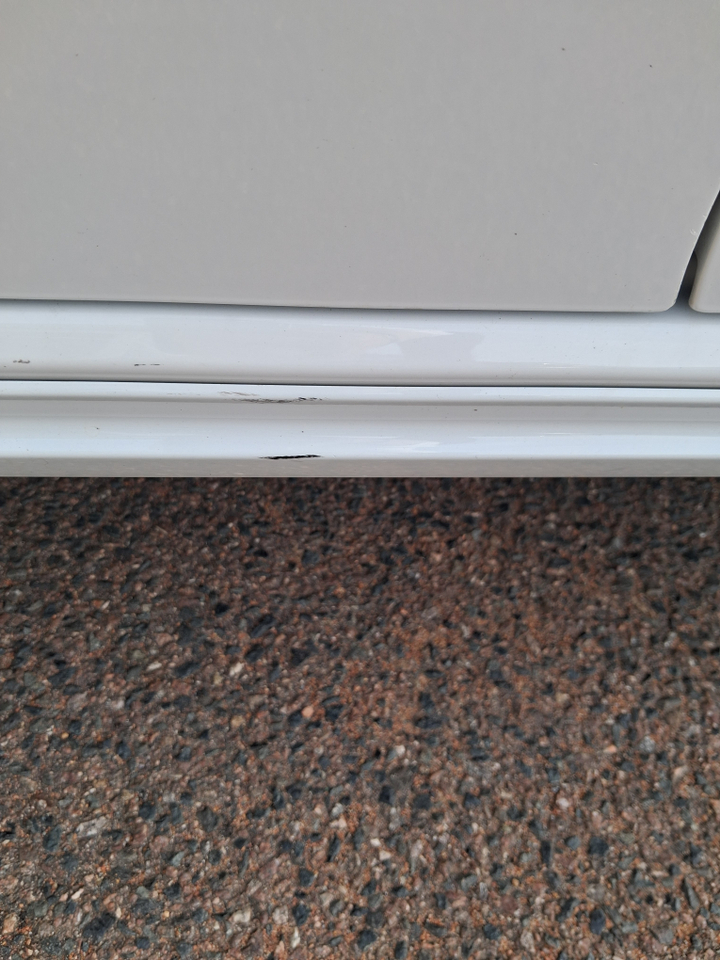 Volkswagen e-UP Electrique — photo 35