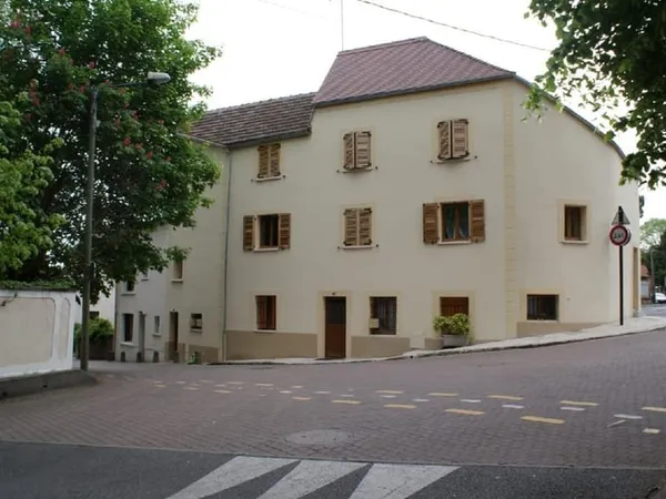 Bien immobilier de rendement Vente Brunoy  72m² 690000€