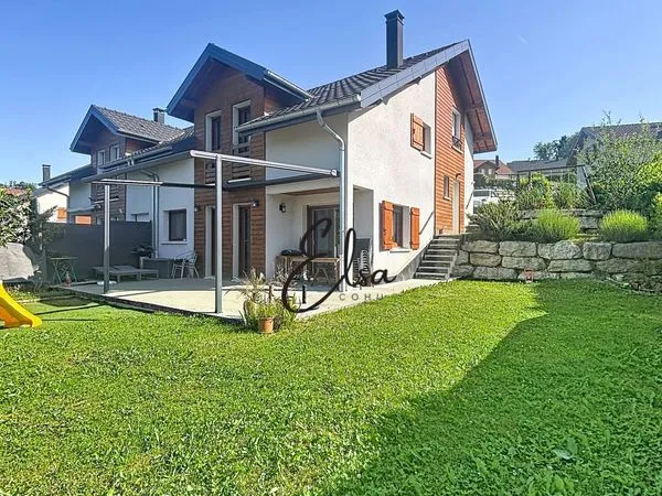 Maison familiale 5 pièces 107 m²