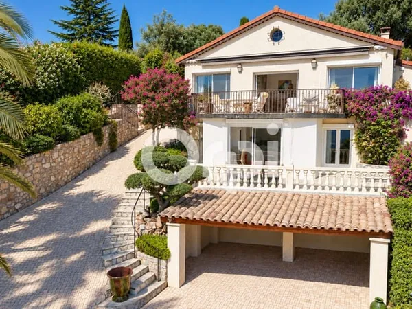 Maison 6 pièces 160 m²