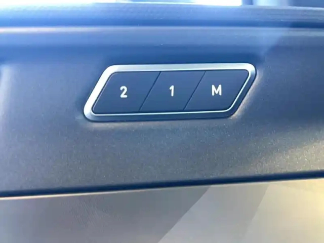 Lynk&Amp;Co 01 1.5 phev 261 ch dcth7 — photo 18