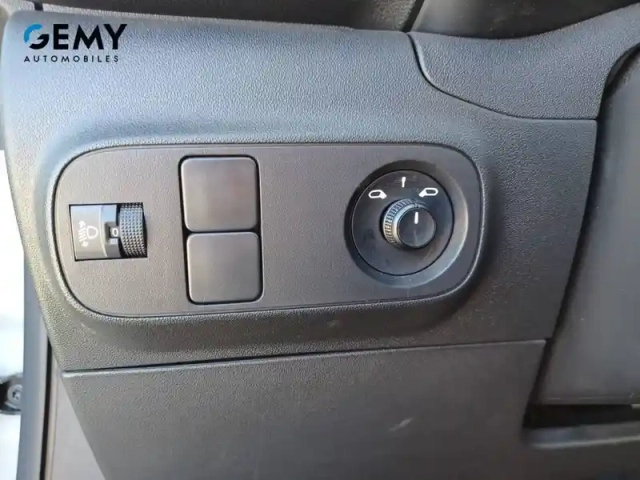 Citroën C3 puretech 83 s&amp;s bvm5 — photo 13