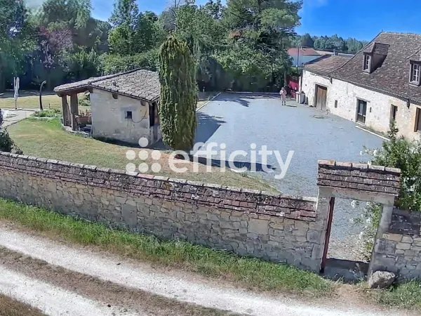 Maison 6 pièces 250 m²