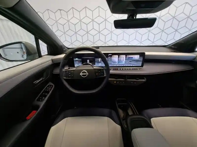 Nissan Leaf electrique 75kwh 217 ch — photo 8