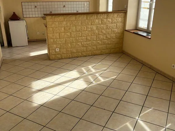 F3 duplex à louer