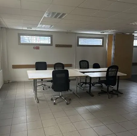 Local 202 m²
