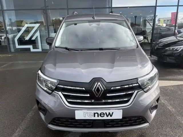 Renault Kangoo blue dci 115 auto — photo 7
