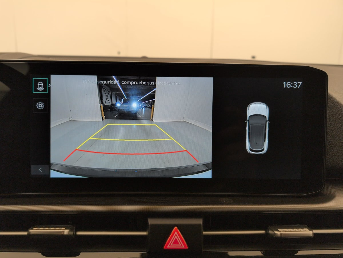 Kia Sportage — photo 15