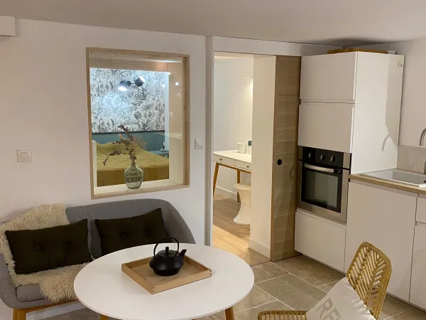 Loue chambre dans un appartement en co-location étudiante chez l'habitant |Tassin disponible au 1 no