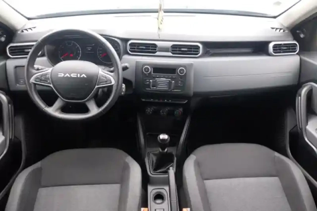 Dacia Duster eco-g 100 4x2 — photo 9