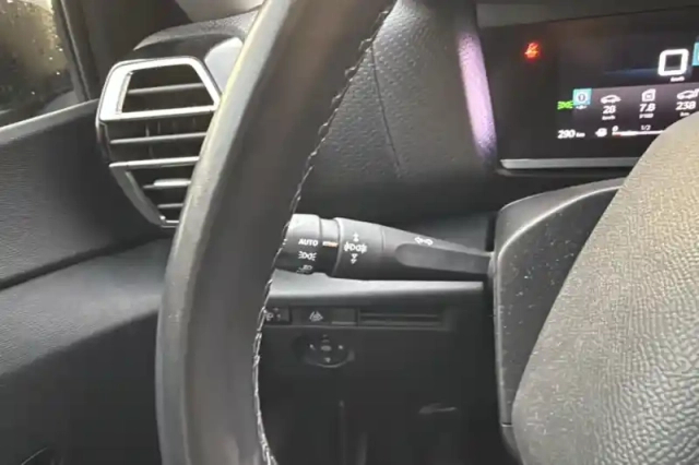 Citroën C4 puretech 130 s&amp;s eat8 — photo 68