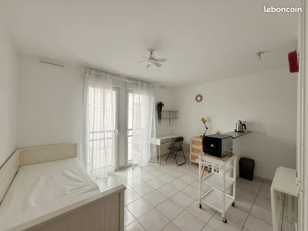 Studio 1 pièce 20 m²