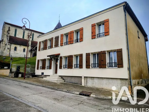 Maison 6 pièces 280 m²