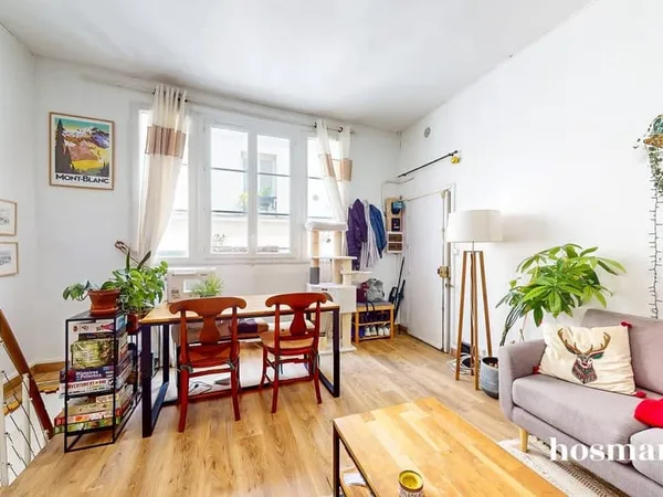Appartement 2 pièces de 45 m² - Rue de la Roquette, Paris - 3ème étage dans un immeuble ancien