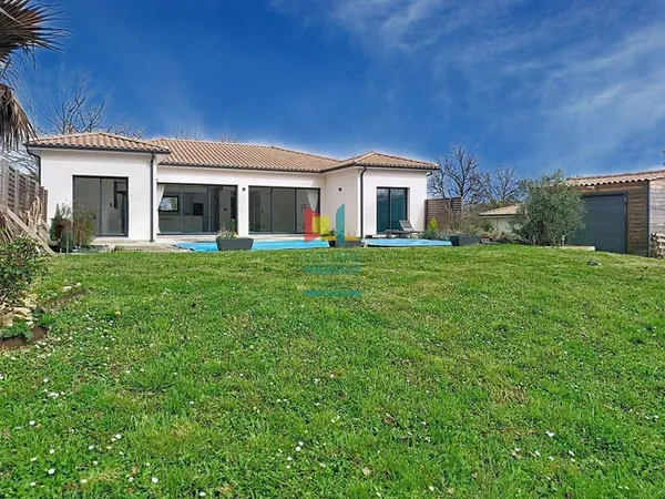 Maison de plain-pied 6 pièces 169 m²
