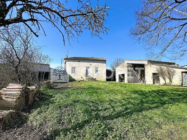 Maison à Saint Loup Lamairé