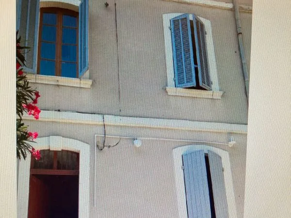 Beau F2 à louer plein coeur de Carpentras