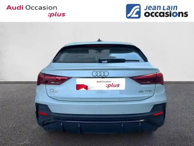 Audi Q3 sportback 35 tfsi 150 ch s tronic 7 — photo 6