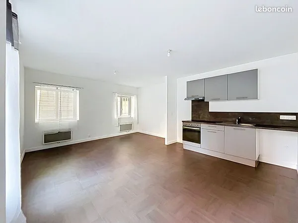 Appartement 2 pièces 57 m²
