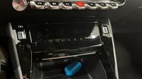 Peugeot 2008 1.2 130ch S&S Allure EAT8 — photo 30