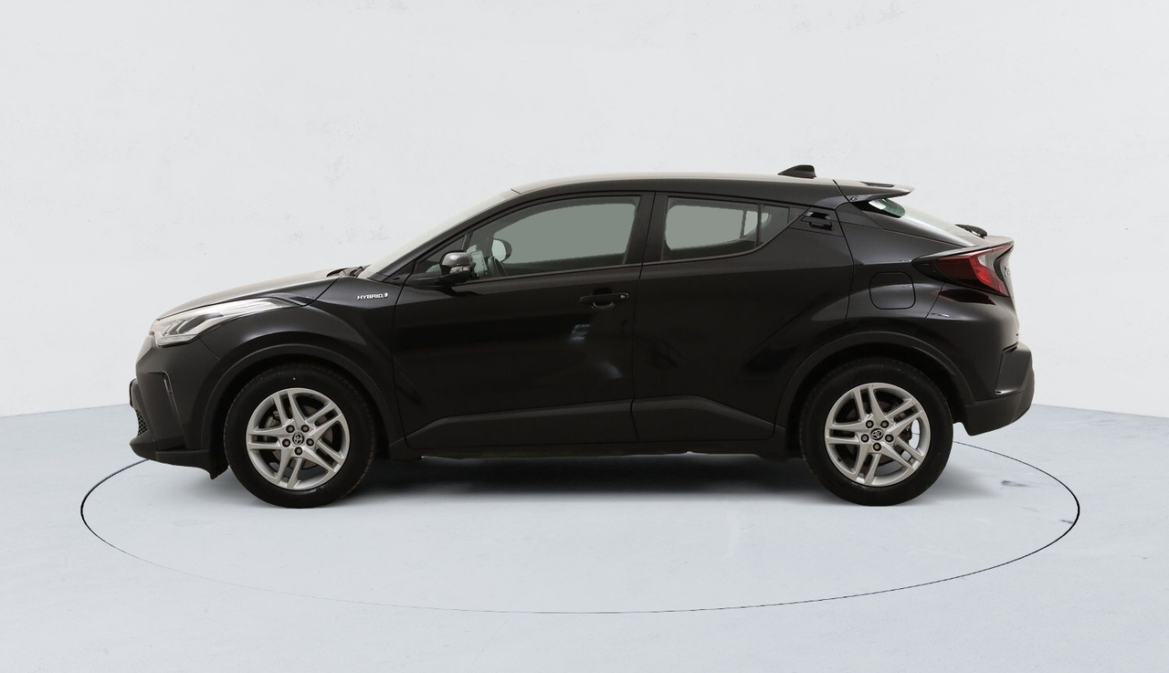 Toyota C-HR — photo 2