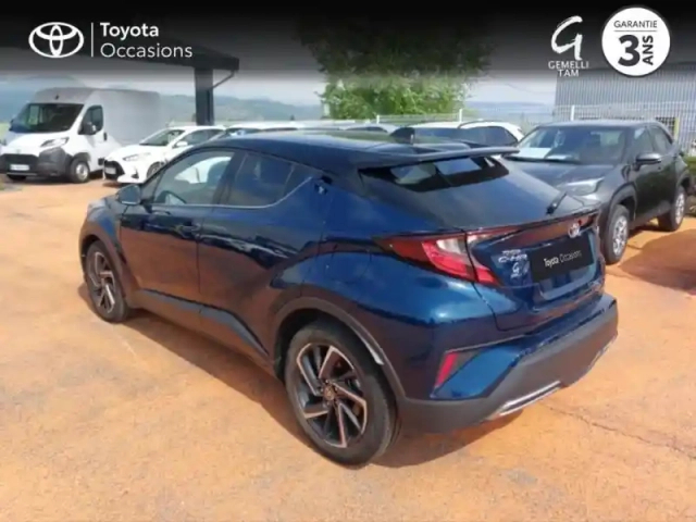 Toyota C-Hr 2.0 hybride 184ch design ultimate e-cvt — photo 2