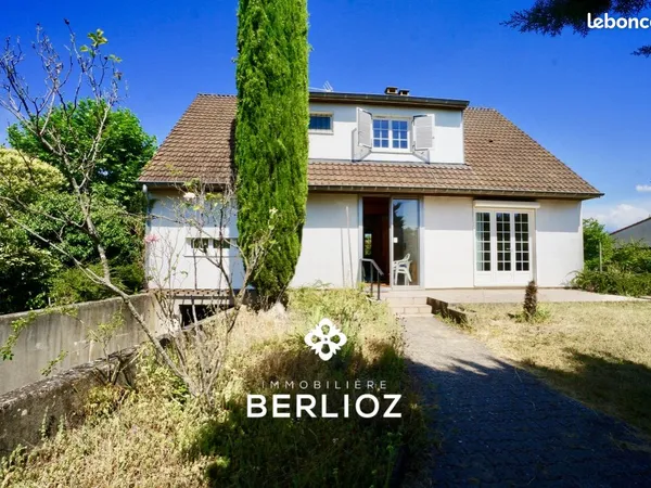 Maison 8 pièces 150 m²