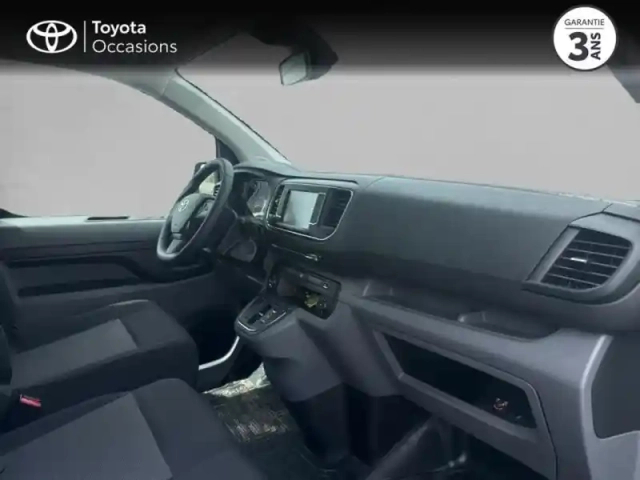 Toyota Proace medium 75kwh business electric rc21 — photo 8
