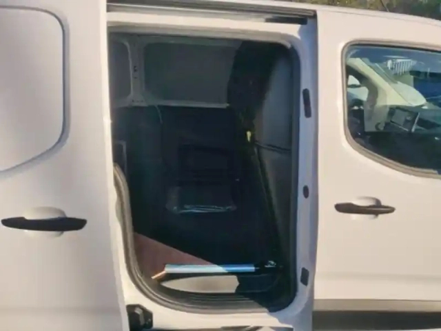 Fiat Doblo fg xl diesel 130ch automatique pack premium connect — photo 10