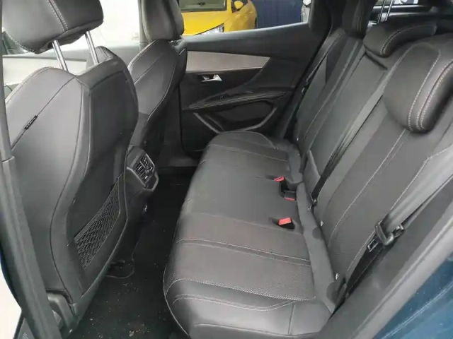 Peugeot 3008 puretech 130ch s&amp;s eat8 — photo 9