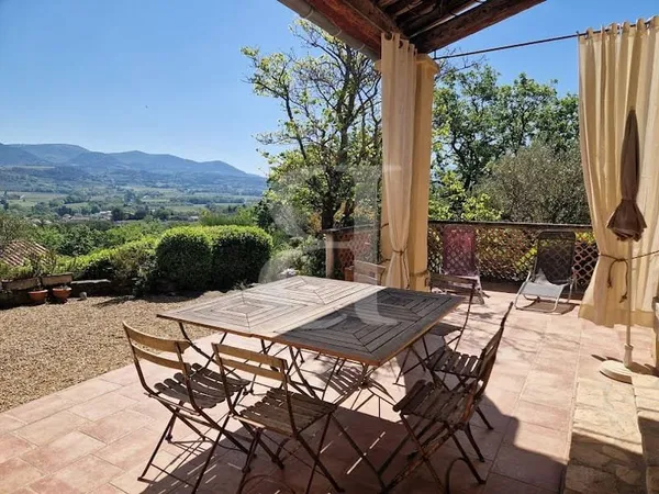 Villa 4 pièces 122 m²