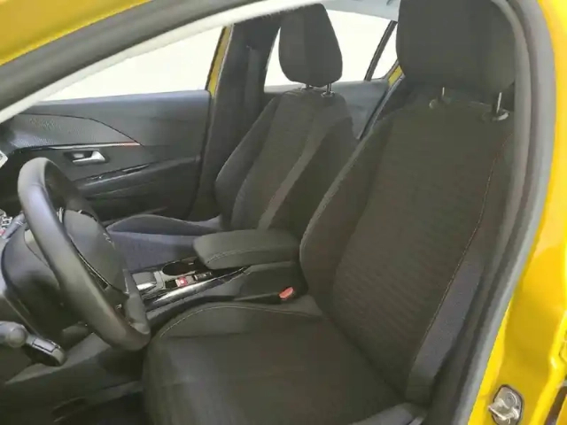 Peugeot 208 electrique 50 kwh 136ch — photo 14