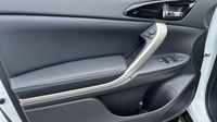 Mitsubishi Eclipse Cross 2.4 MIVEC PHEV 188ch Instyle 4WD 2023 — photo 17
