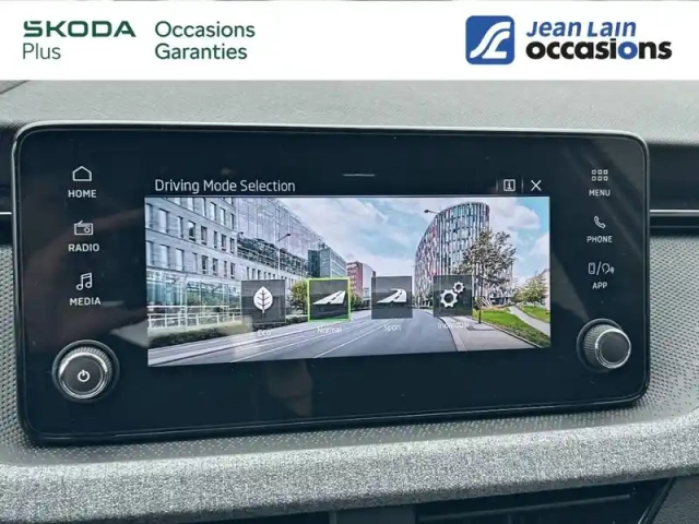 Skoda Scala 1.0 tsi evo 2 116 ch bvm6 — photo 20