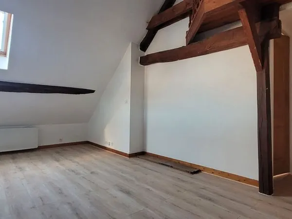 Appartement 1 pièce 60 m²