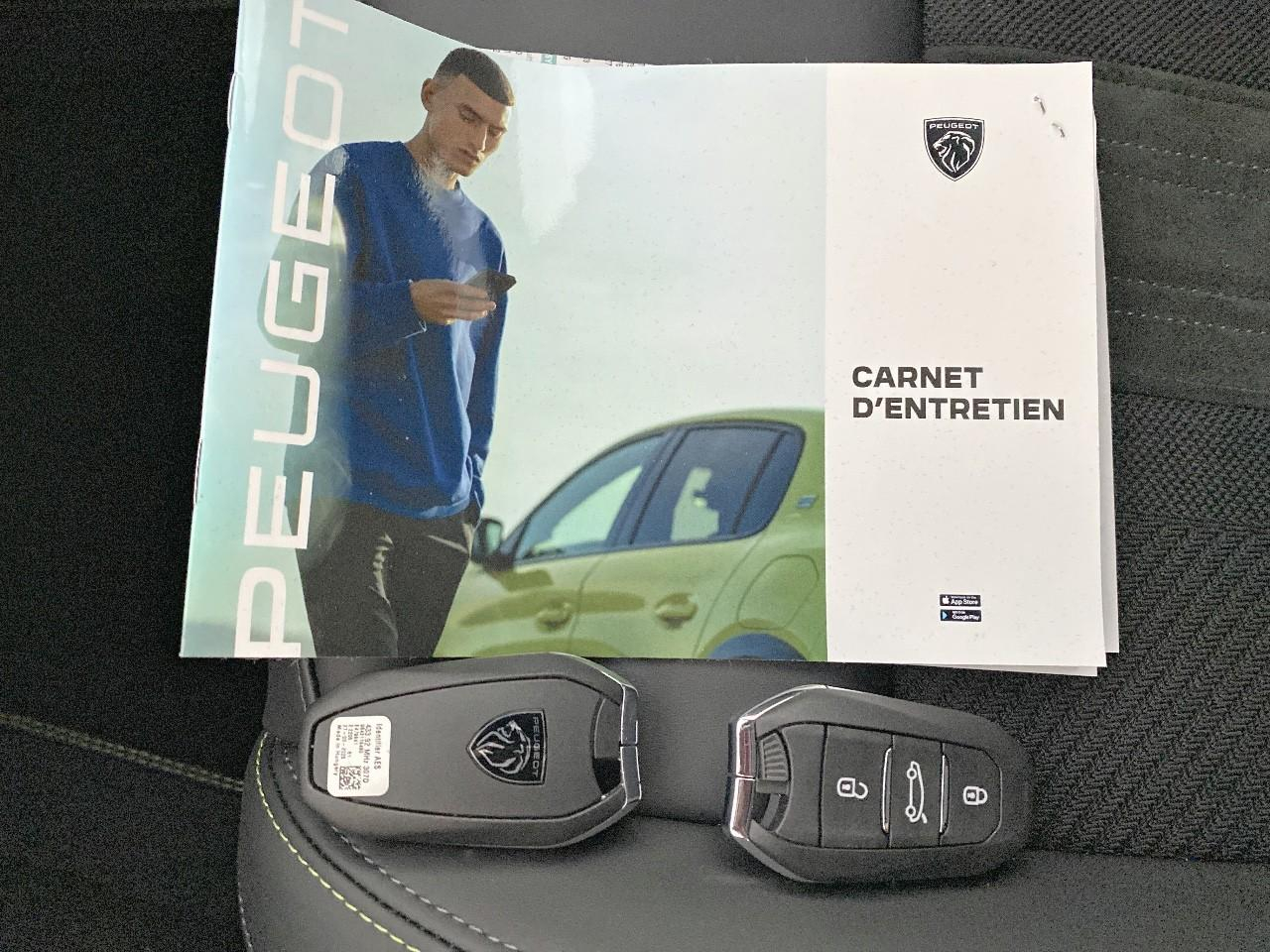 Peugeot 408 hybrid 145 e-dcs6 gt — photo 18