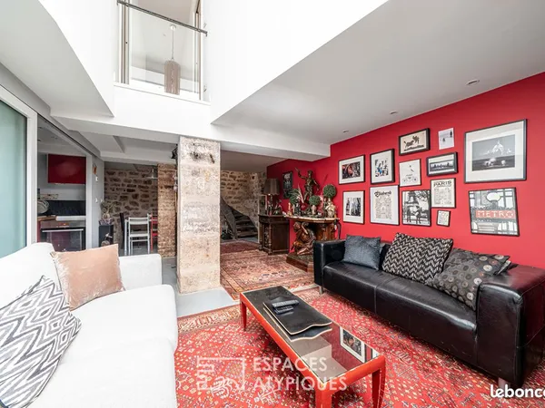 Local 65 m² PARIS