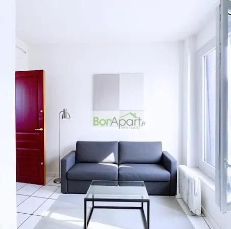 Appartement 1 pièce 9 m²