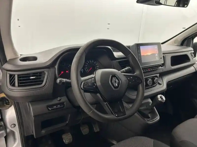 Renault Trafic l2 dci 150 energy s&amp;s — photo 19