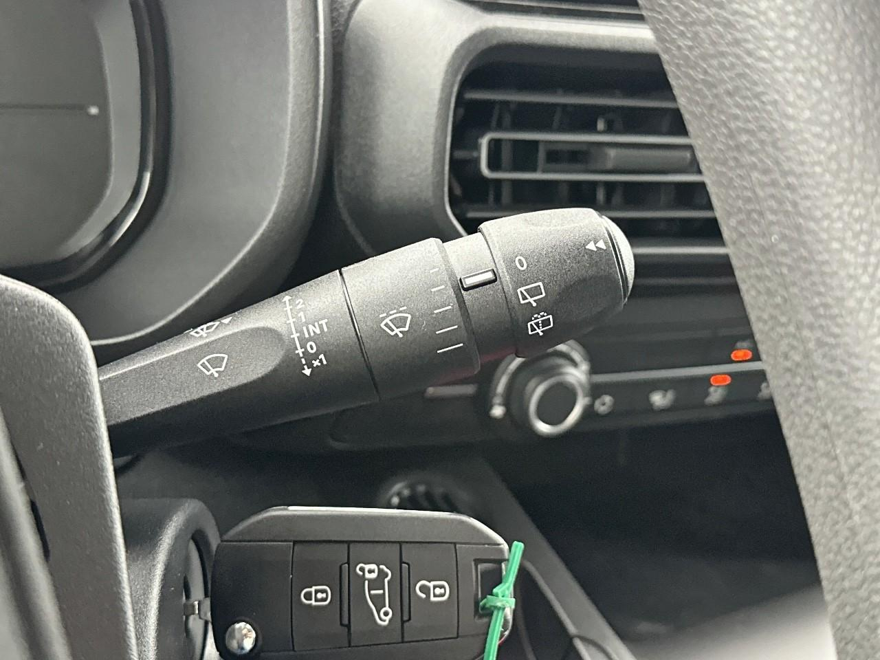 Citroën Berlingo van m diesel 100 ch manuelle — photo 20