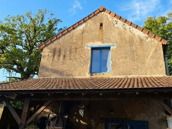 Propriété RARE et atypique : Hectares & isolée 0 Voisins, au calme : verger + 2 maisons + rivière + 