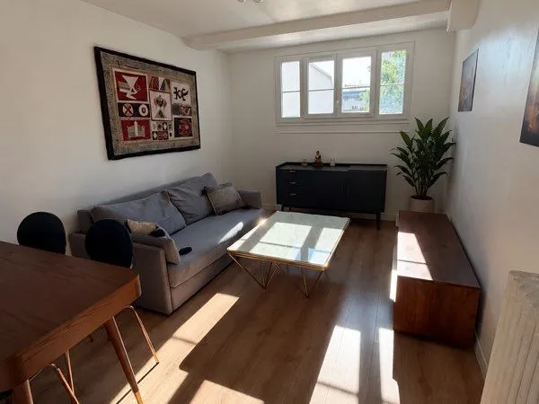 Appartement 2 pièces meublé 45m2 traversant