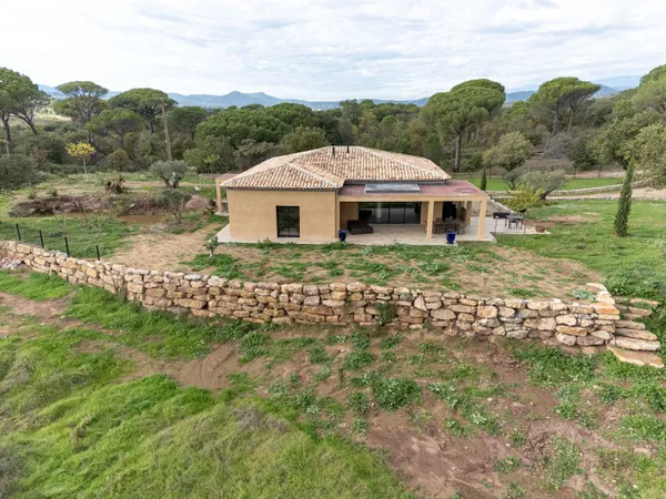 Magnifique maison de grande qualite,  situation exceptionelle