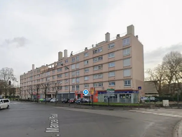 à vendre - ensemble immobilier de 3 appartements avec sci