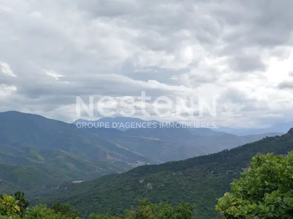 Ruine sur la commune de Bigorno à rénover entièrement avec terrain