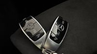Mercedes Classe E 300 d e Hybrid EQ 197+129ch AMG Line 9G-Tronic — photo 16