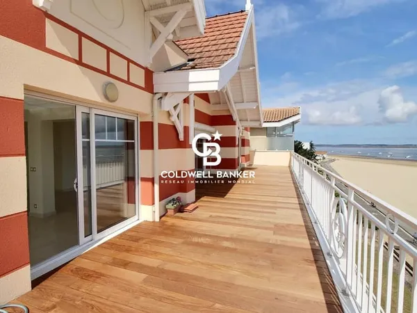 Appartement d'exception avec vue panoramique sur le Bassin