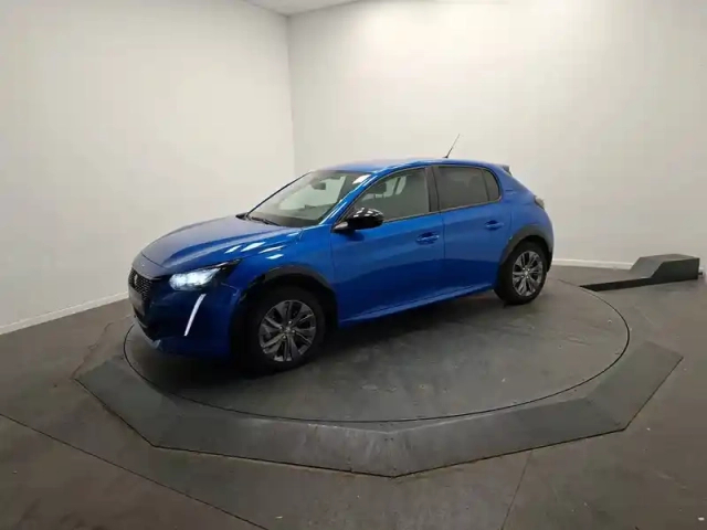 Peugeot 208 electrique 50 kwh 136ch